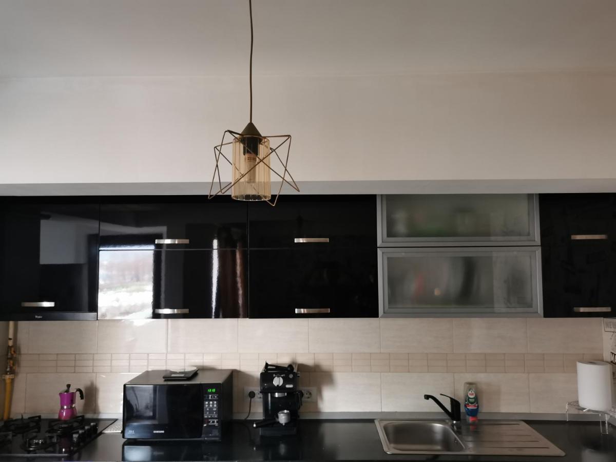 Apartament 3 Camere Ramnicu Valcea Bagian luar foto